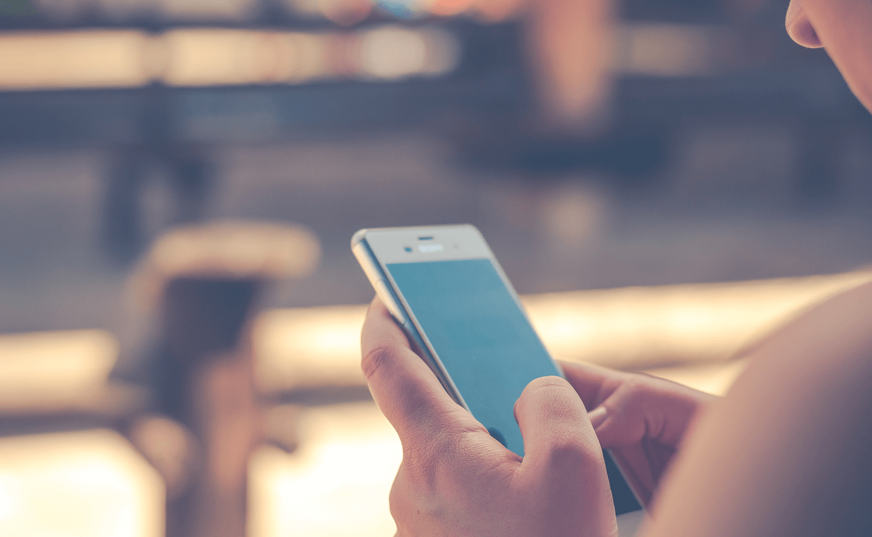 Is blue light harmful for your skin? Is blue light harmful for your skin?