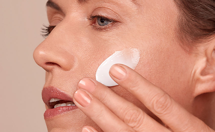 How to Keep Skin Healthy While Wearing PPE and Protective Masks How to Keep Skin Healthy While Wearing PPE and Protective Masks