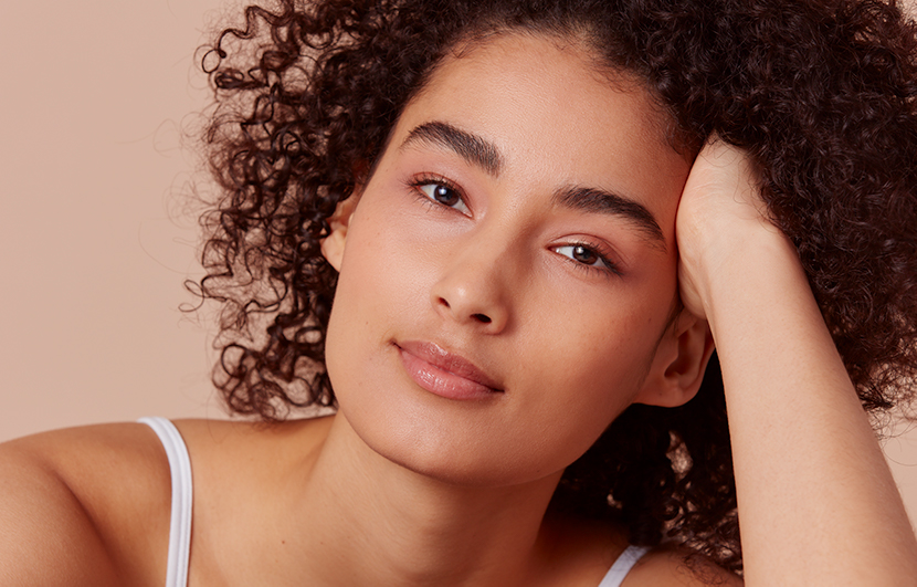 De beste make-up voor een acne-gevoelige huid De beste make-up voor een acne-gevoelige huid
