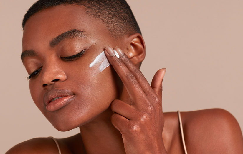 De beste producten voor huidproblemen bij een donkere huid